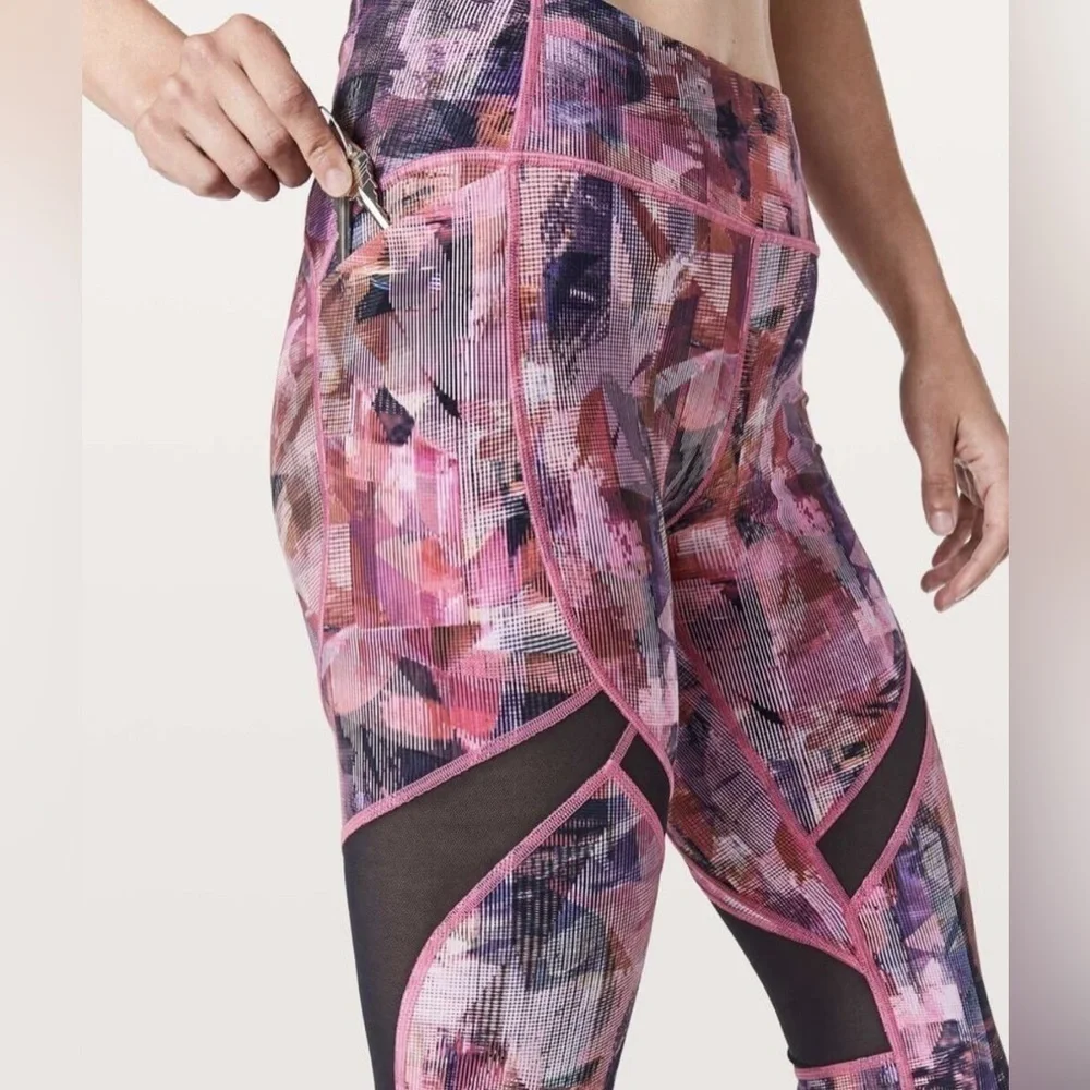 Lululemon On Pace Crop Sun Dazed Multi Pink Leggings Size 4